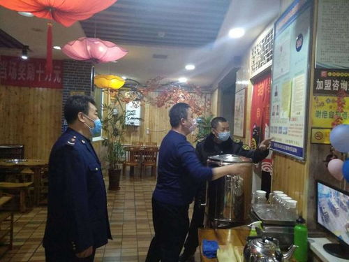 麥積區市場監督管理局開展疫情防控期間餐飲服務單位夜查工作